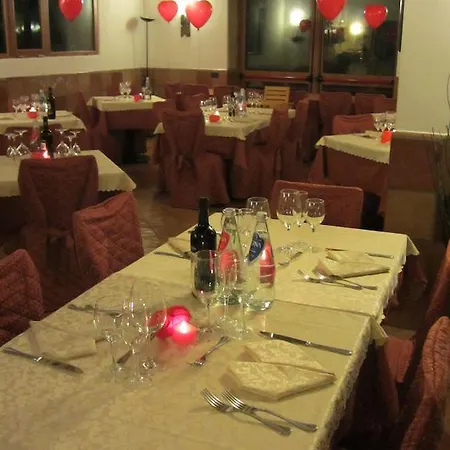 ホテル Relais Pian D'ercole Montebonello